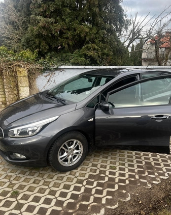 Kia Ceed cena 27900 przebieg: 202847, rok produkcji 2013 z Urzędów małe 631